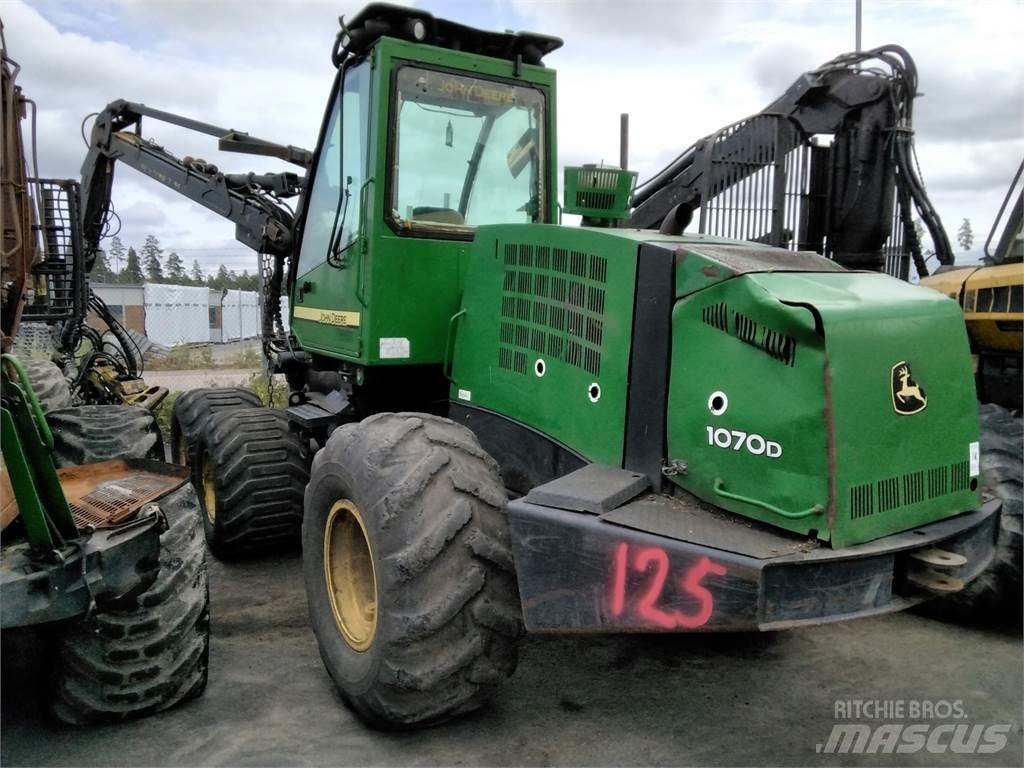 John Deere 1070 D ハーベスター
