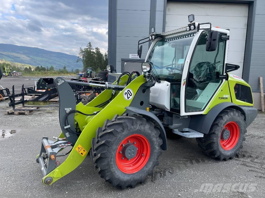CLAAS Torion 530 多目的ローダー