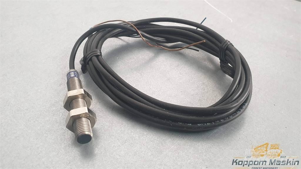 Ponsse 0064956 電子機器