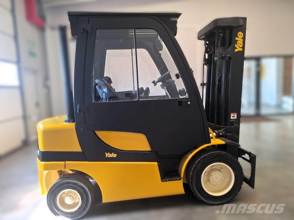 Yale GDP 25 VX ディーゼル・軽油