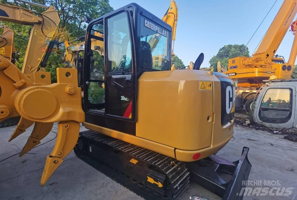 CAT 306 E2 ミニ油圧ショベル 7t以下（ミニユンボ・ミニディガー）