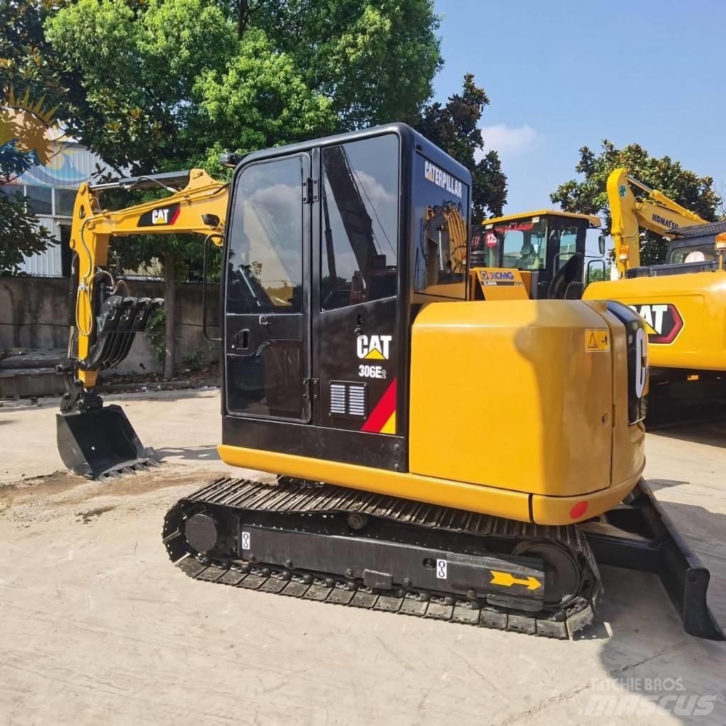 CAT 306 E2 ミニ油圧ショベル 7t以下（ミニユンボ・ミニディガー）