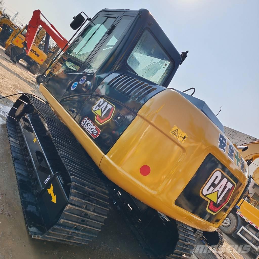 CAT 313 D 大型油圧ショベル12t以上（パワーショベル・ユンボ）