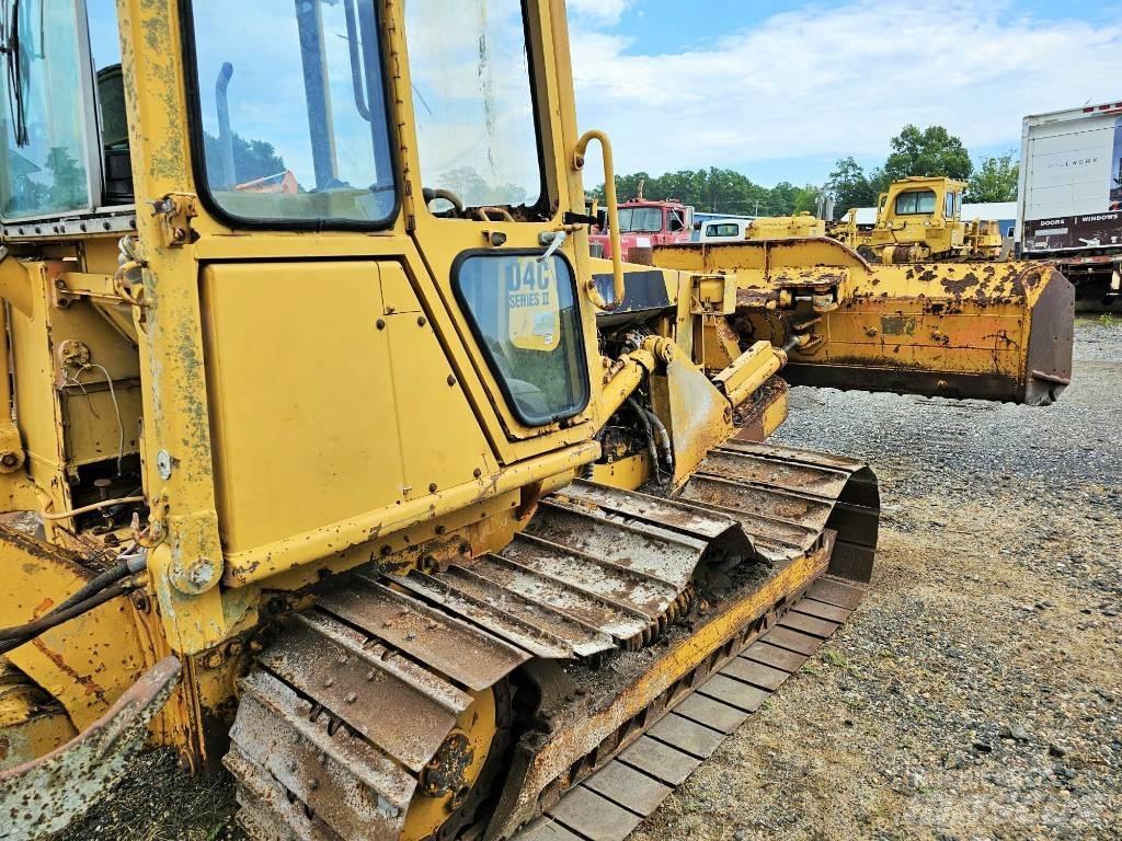 CAT D 4 C ブルドーザー