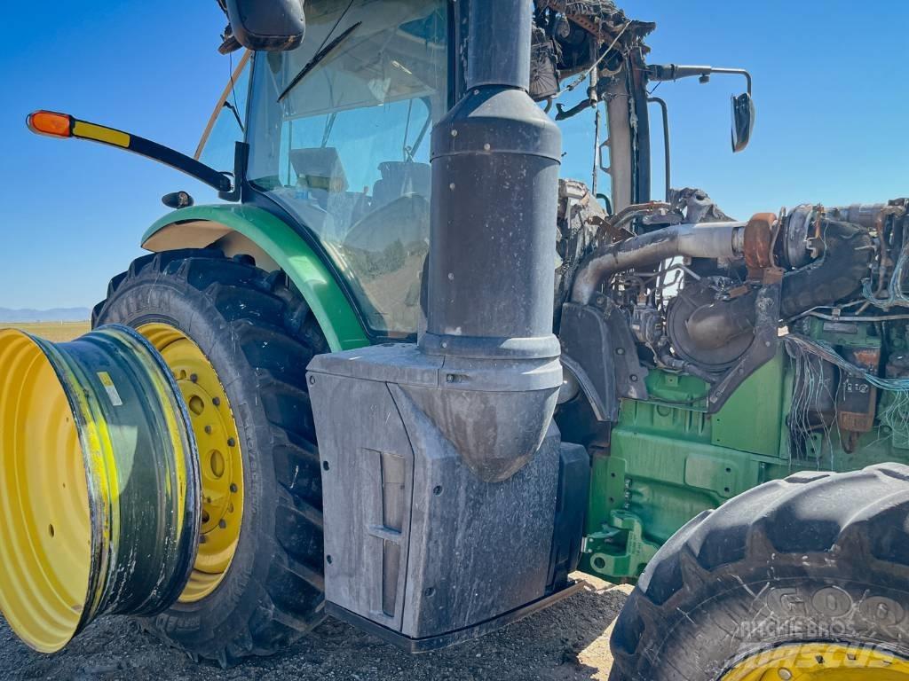John Deere 8295 R トラクター
