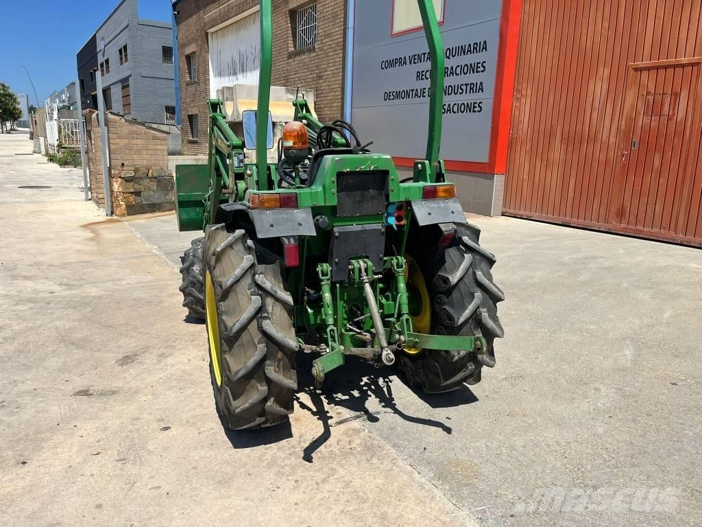 John Deere 946 トラクター