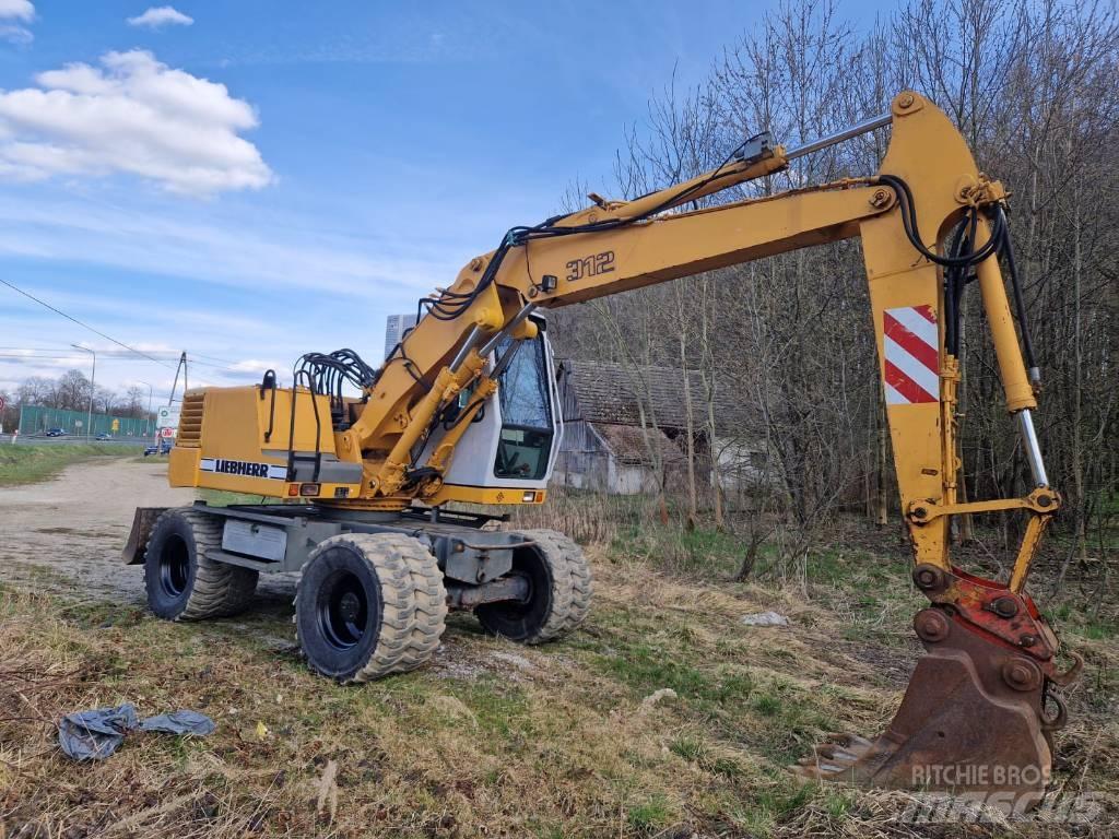 Liebherr 312 A ホイール式油圧ショベル（パワーショベル・ユンボ・バックホー）