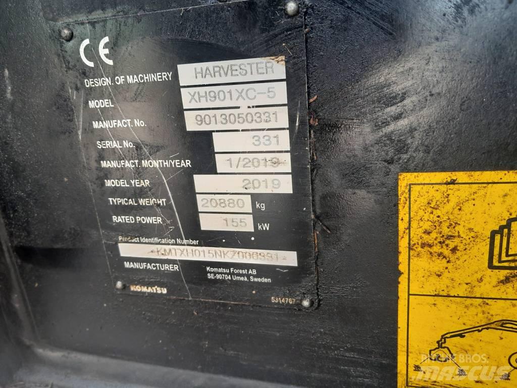 Komatsu 901 XC ハーベスター