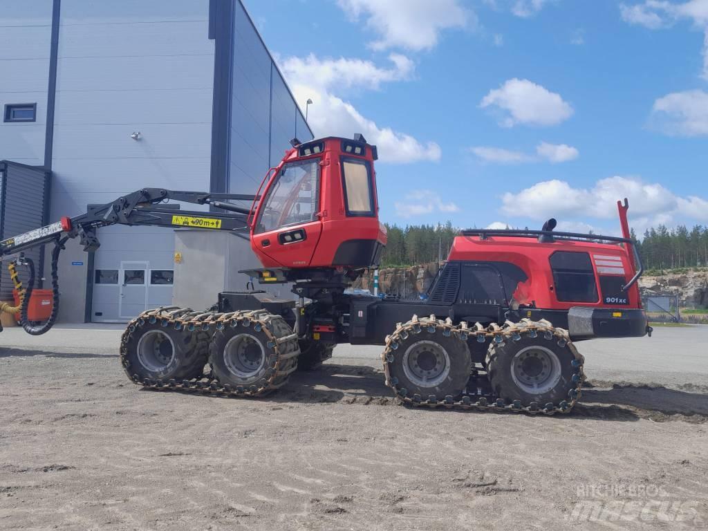 Komatsu 901 XC ハーベスター