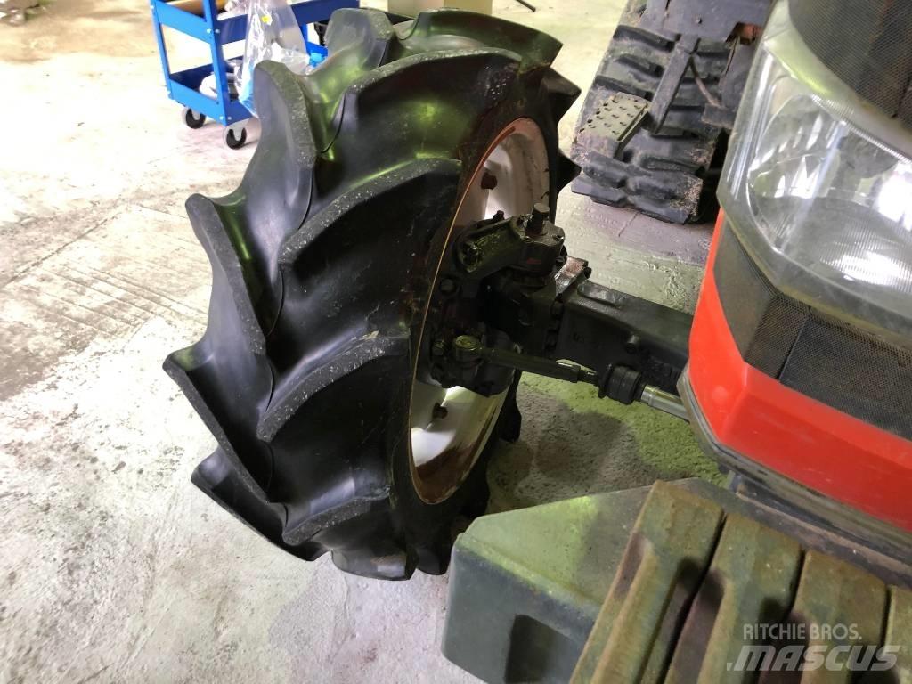 Kubota SMZ955 トラクター