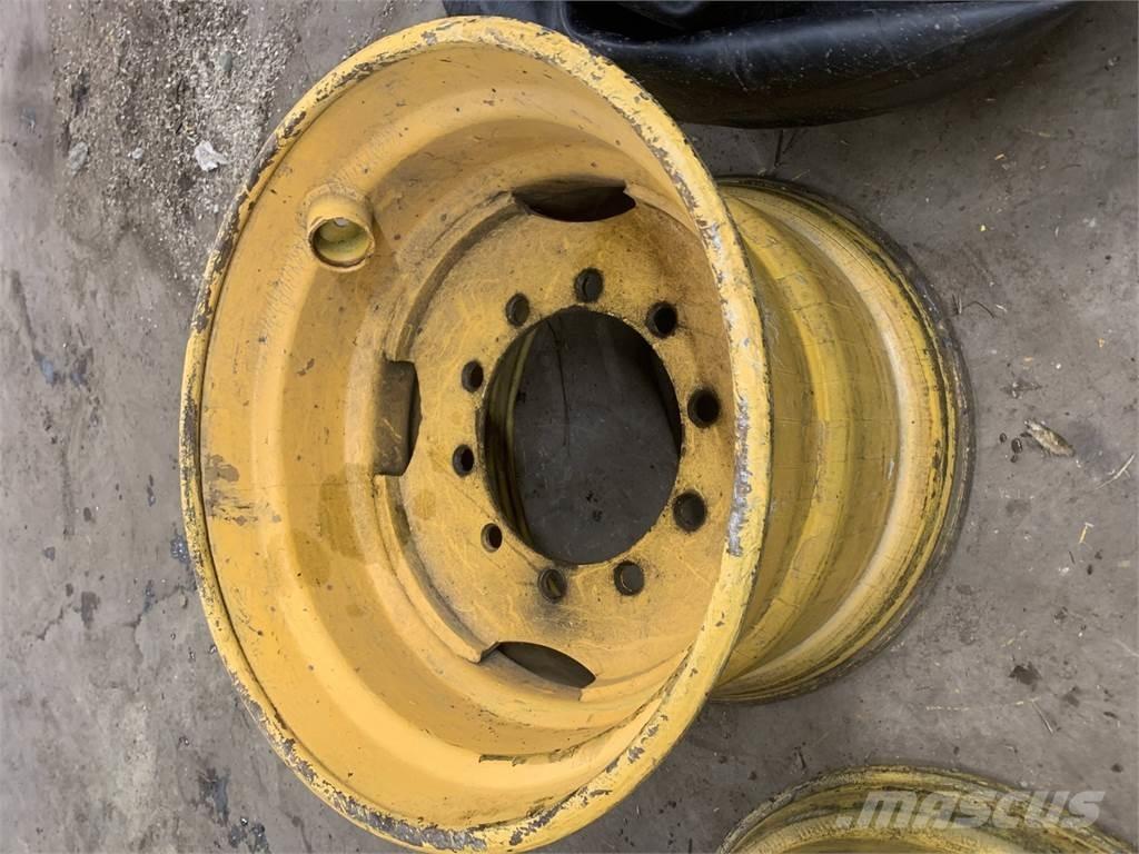 Ösa 250 20x26,5 タイヤ、ホイル、リム