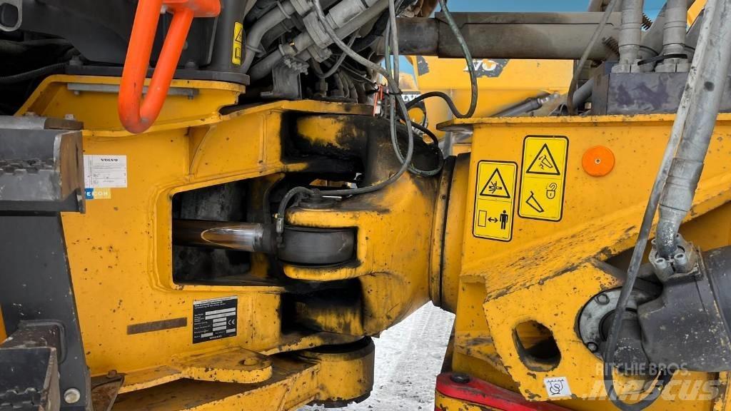 Volvo A 45 G アーティキュレート式ダンプトラック