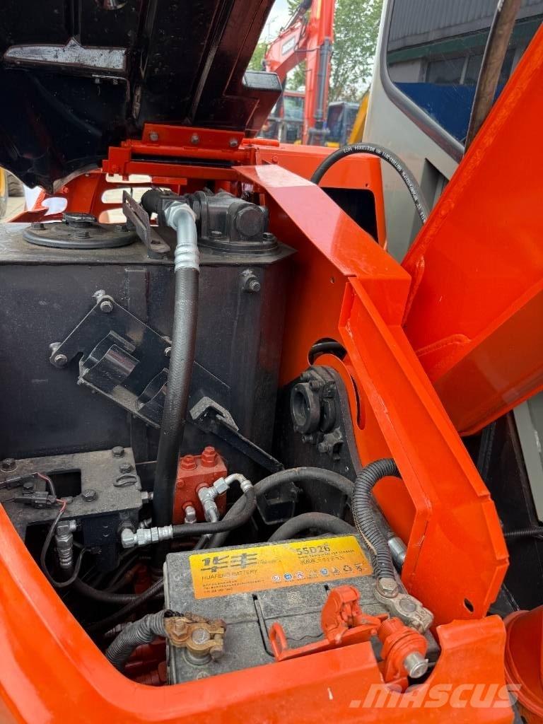 Hitachi Zaxis 55 U 大型油圧ショベル12t以上（パワーショベル・ユンボ）