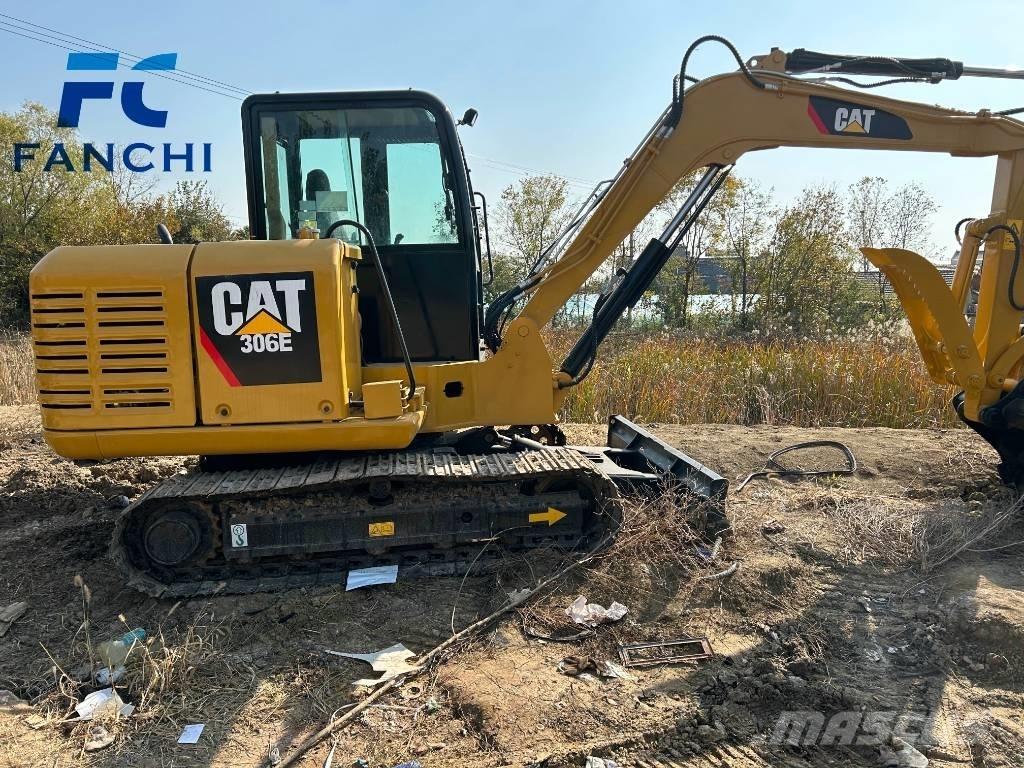 CAT 306e 大型油圧ショベル12t以上（パワーショベル・ユンボ）