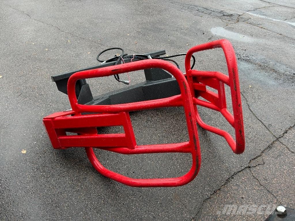 Tytan Paalipihdit ベールシュレッダー、カッター、アンローラー