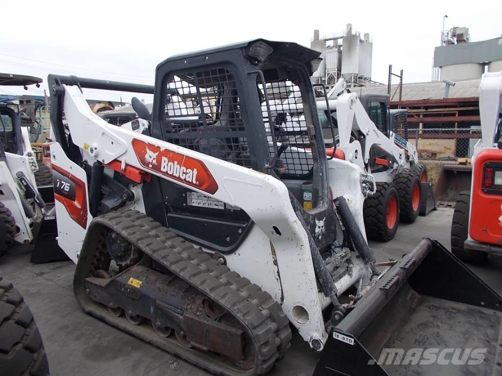 Bobcat T76 スキッドステアローダー