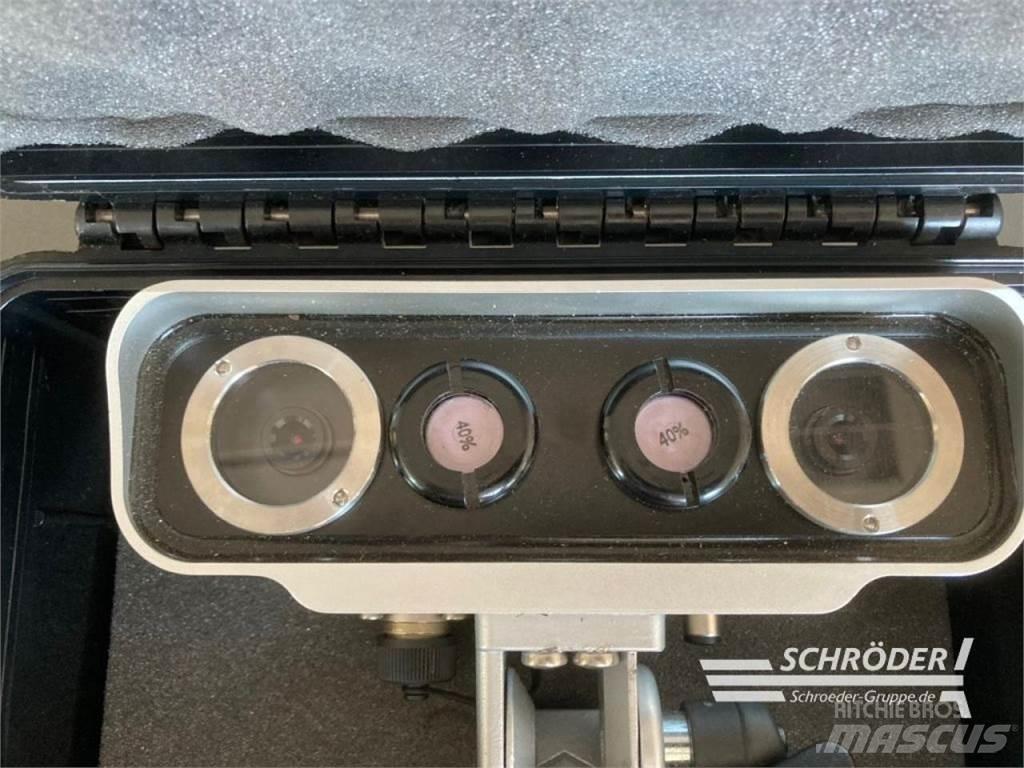CLAAS CAM PILOT 自走式フォレージハーベスターアクセサリー・アタッチメント