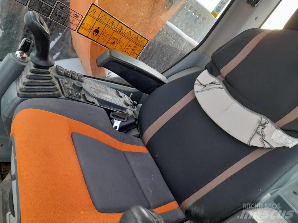 Develon DX 235 LCR-5 大型油圧ショベル12t以上（パワーショベル・ユンボ）