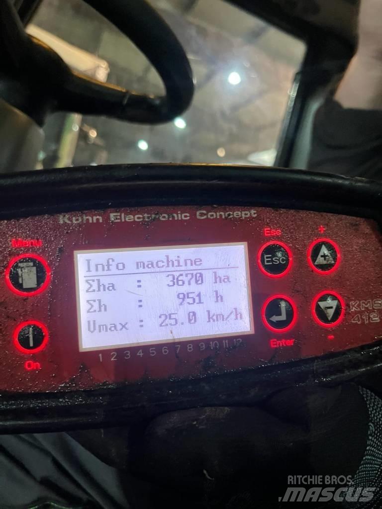 Kuhn Maxima 2 TS 種蒔き機械