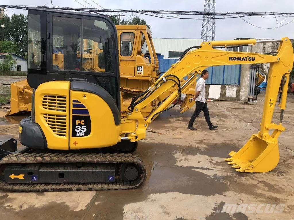 Komatsu PC 35 MR ミニ油圧ショベル 7t以下（ミニユンボ・ミニディガー）