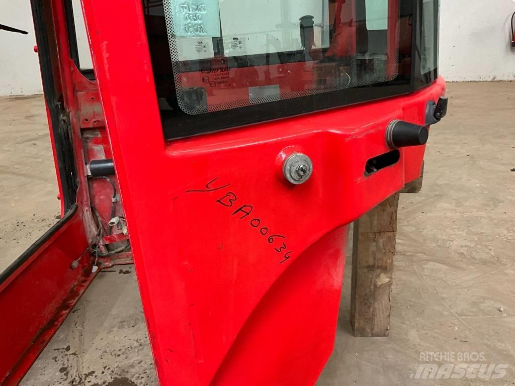 Yanmar Vio 25-6 キャビン及び内装