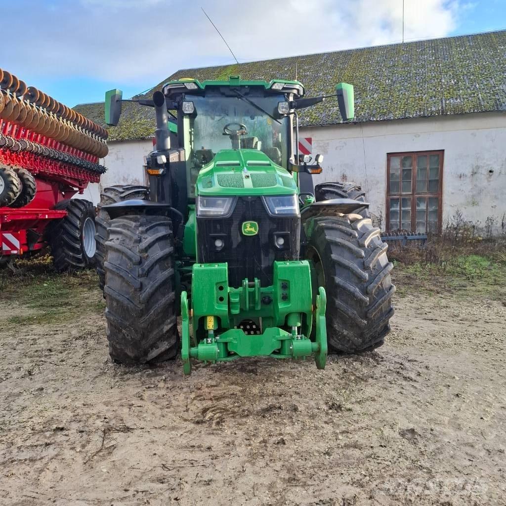 John Deere 8R410 トラクター