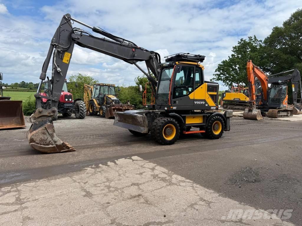 Volvo EWR 150 E ホイール式油圧ショベル（パワーショベル・ユンボ・バックホー）