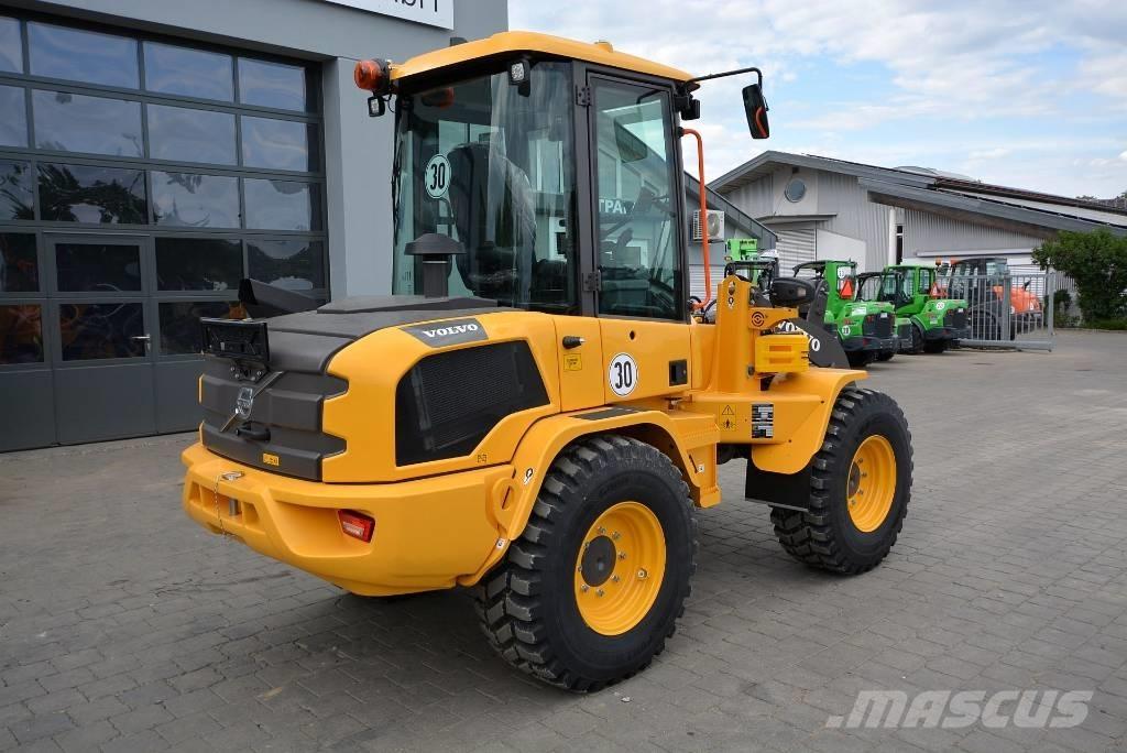 Volvo L30HS ホイールローダー・タイヤショベル