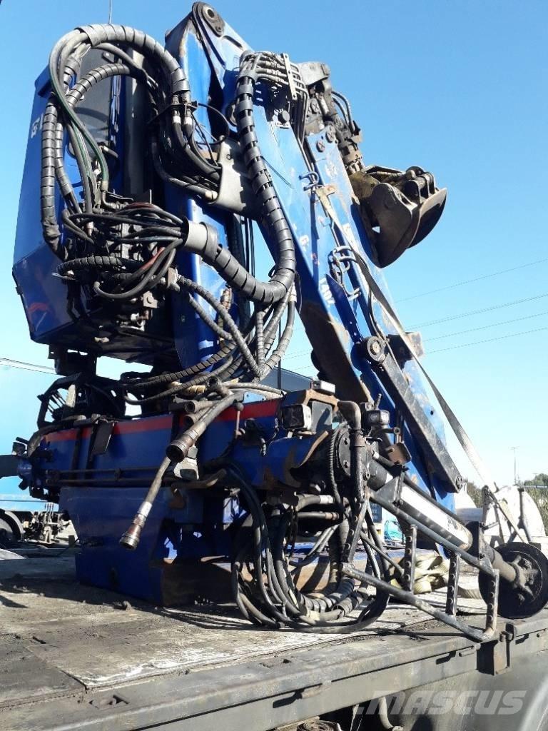 Loglift 140ZT 木材積込用クレーン