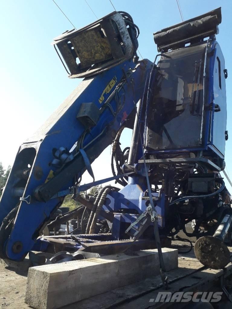 Loglift 140ZT 木材積込用クレーン