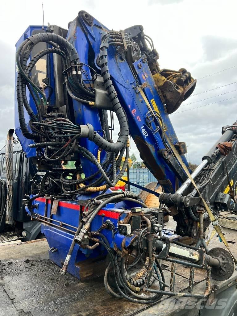 Loglift 140ZT 木材積込用クレーン