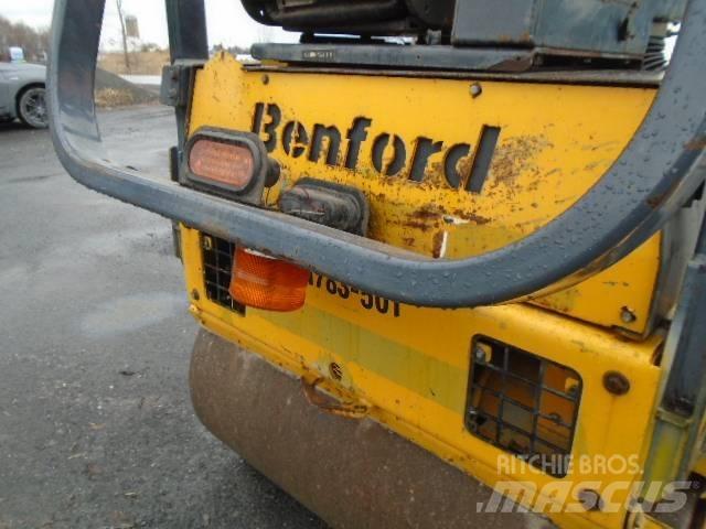 Benford TV 1300 DPR タンデムローラ