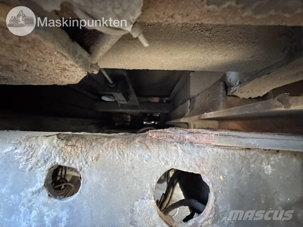 Scania R 560 LB スキップローダートラック