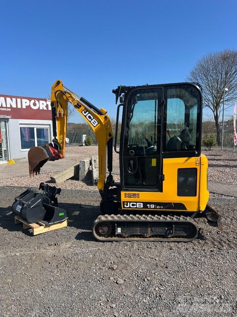 JCB 19 C-1 ミニ油圧ショベル 7t以下（ミニユンボ・ミニディガー）