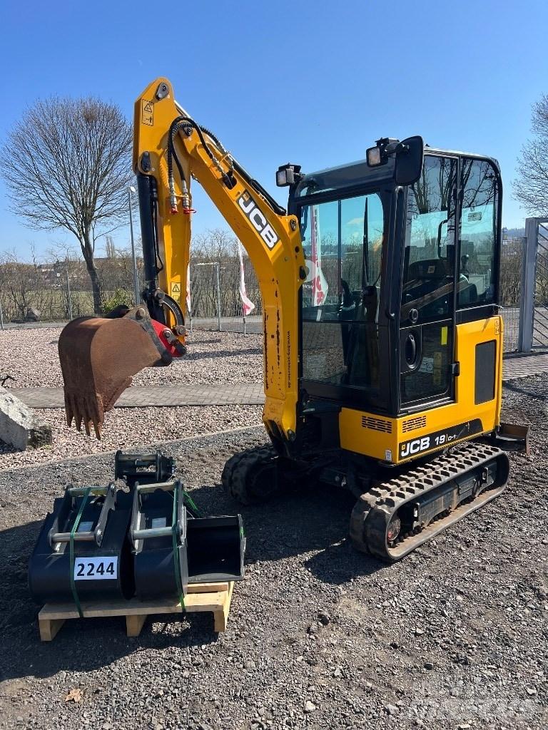 JCB 19 C-1 ミニ油圧ショベル 7t以下（ミニユンボ・ミニディガー）