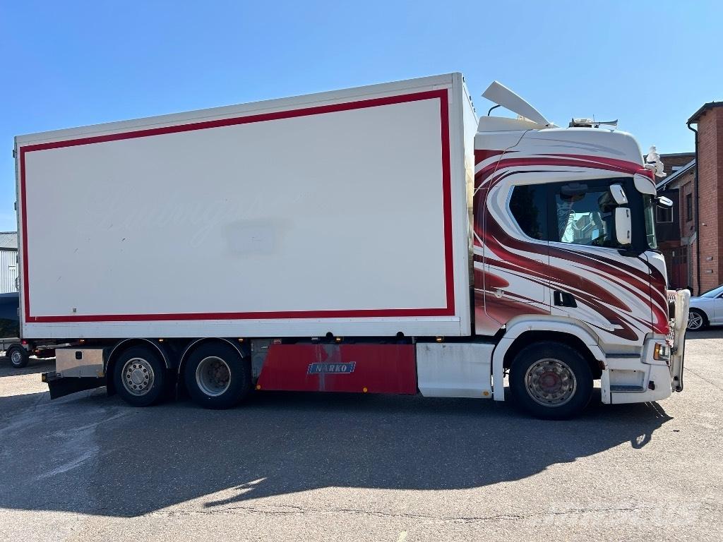 Scania R 650 6x2 ボックスボディー、ウイング、箱車