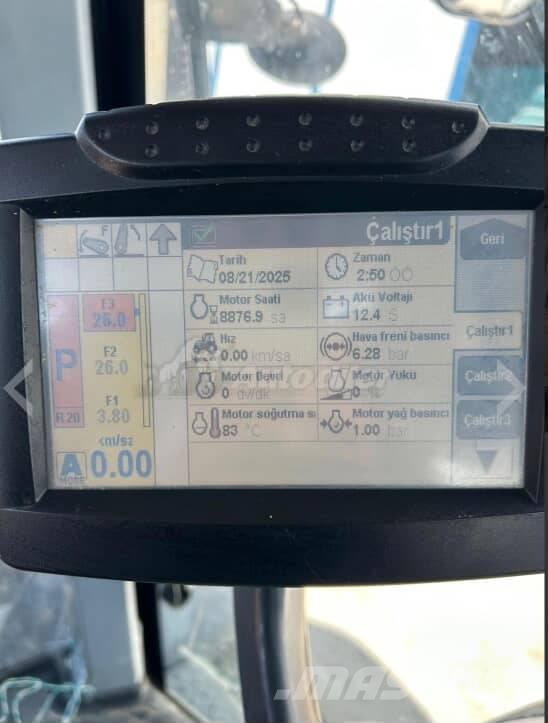 New Holland T7250 トラクター