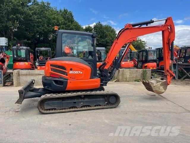 Kubota KX 057-4 ミニ油圧ショベル 7t以下（ミニユンボ・ミニディガー）