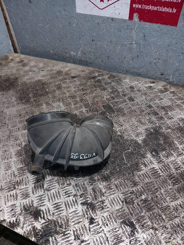 Volvo FH 12    21288834 キャビン及び内装