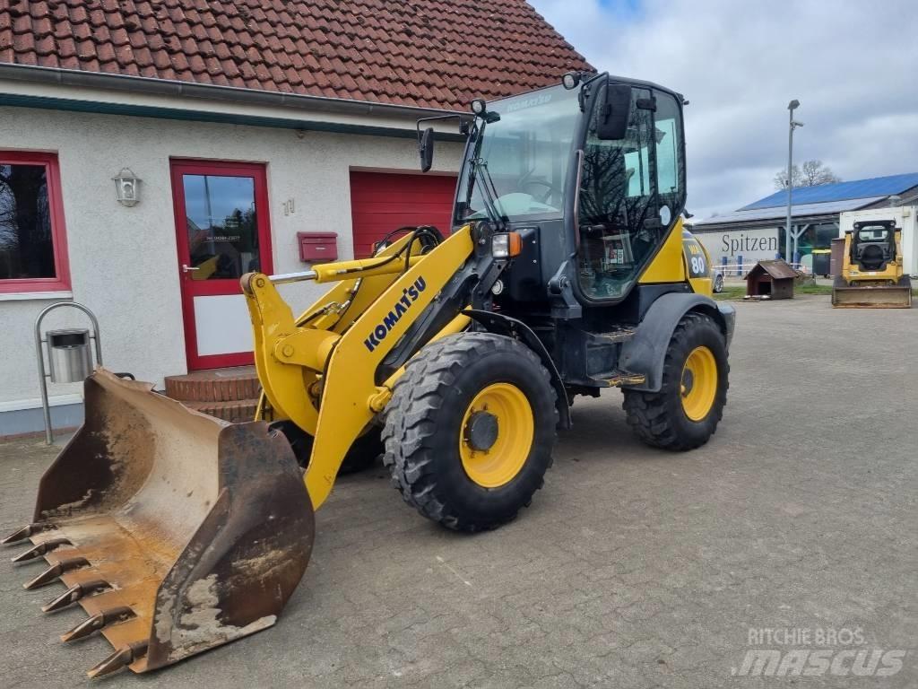 Komatsu WA 80-5 ホイールローダー・タイヤショベル