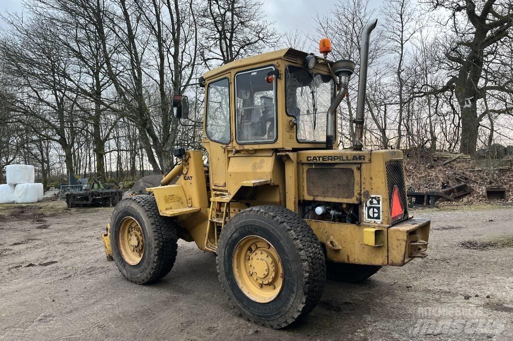 CAT 910 ホイールローダー・タイヤショベル