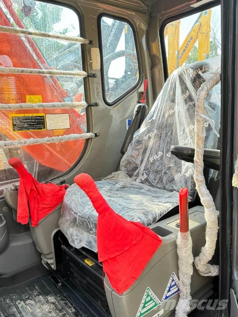 Hitachi ZX 200 大型油圧ショベル12t以上（パワーショベル・ユンボ）