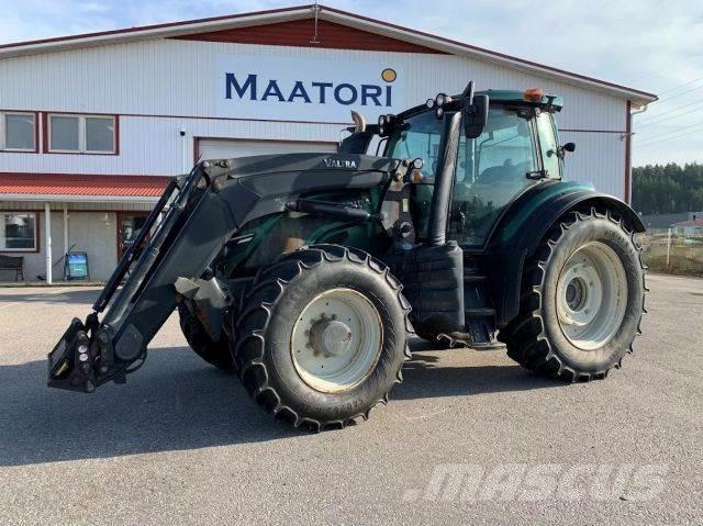 Valtra T234 Direct トラクター
