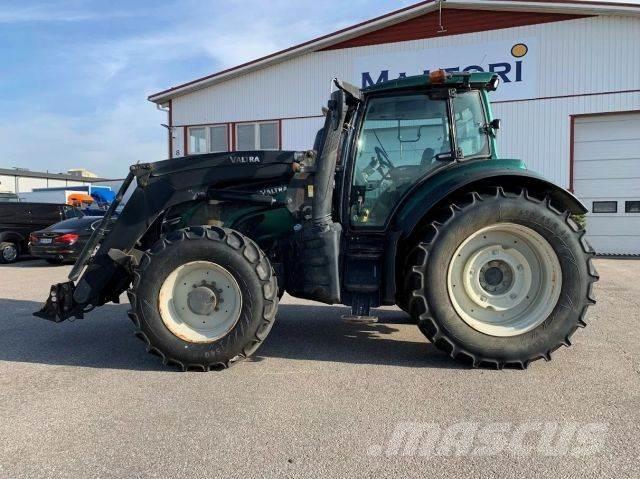 Valtra T234 Direct トラクター