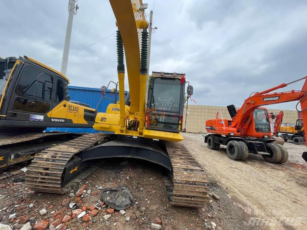 Komatsu PC 240-8 大型油圧ショベル12t以上（パワーショベル・ユンボ）