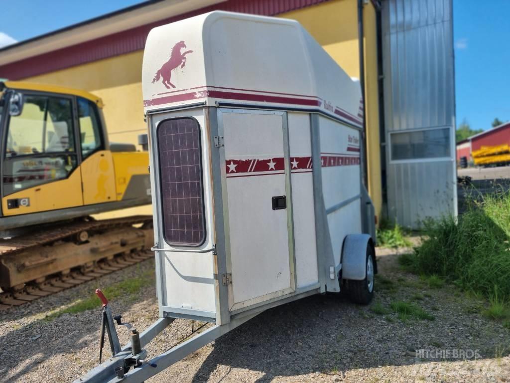 Star Trailers Rubin 家畜輸送用トレーラー
