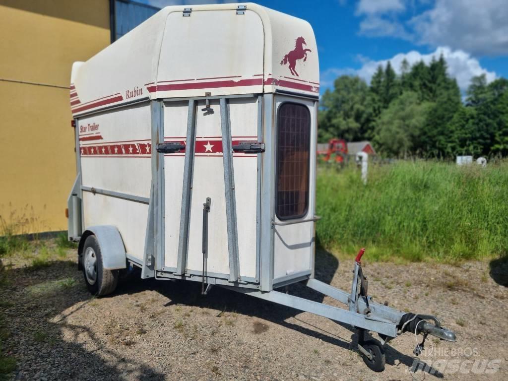 Star Trailers Rubin 家畜輸送用トレーラー