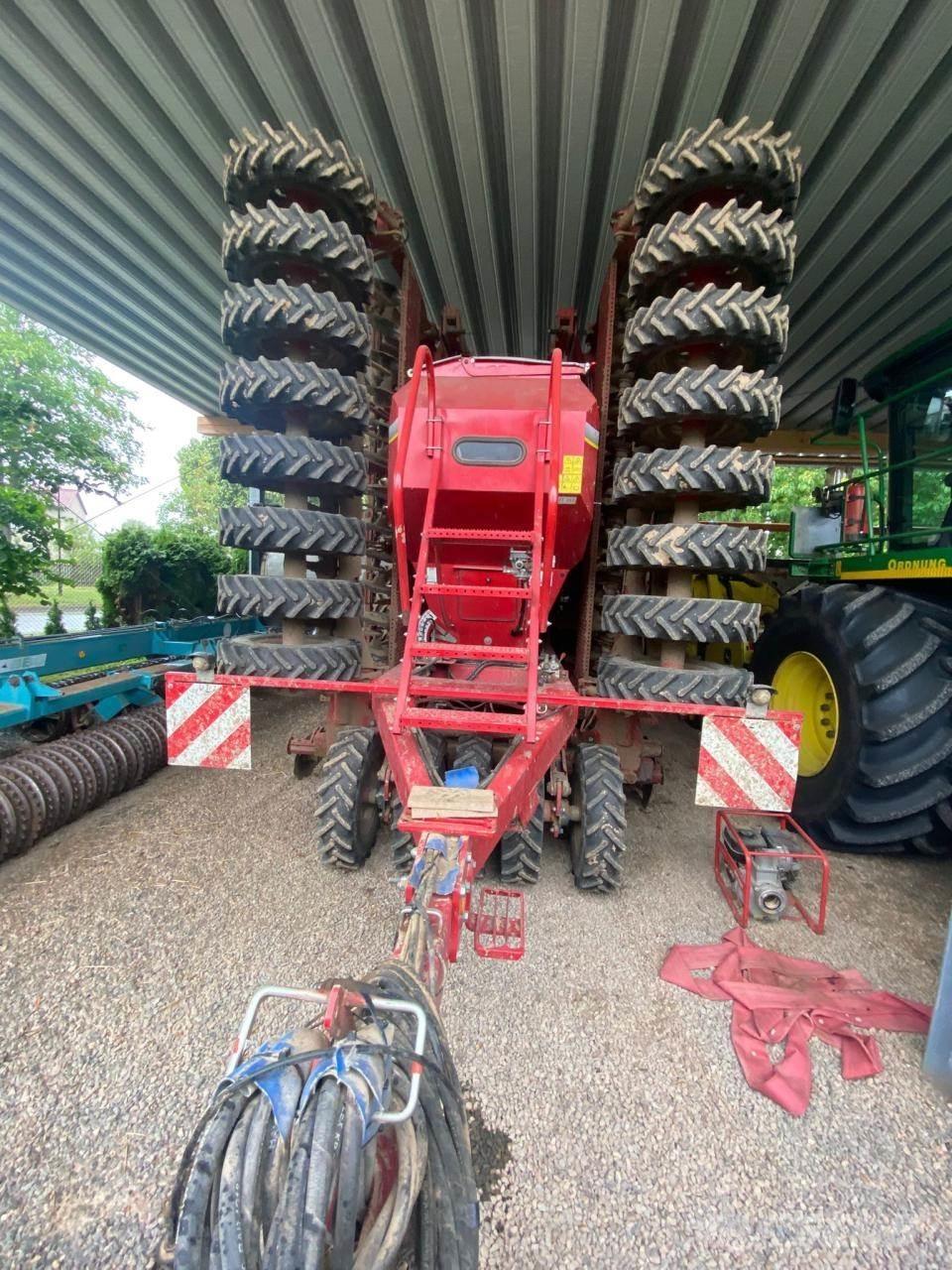 Horsch Pronto 9 DC ドリル