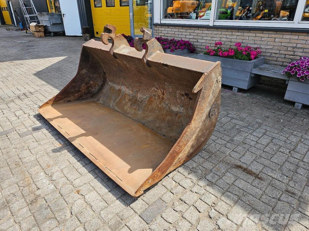 Beco Slotenbak バケット