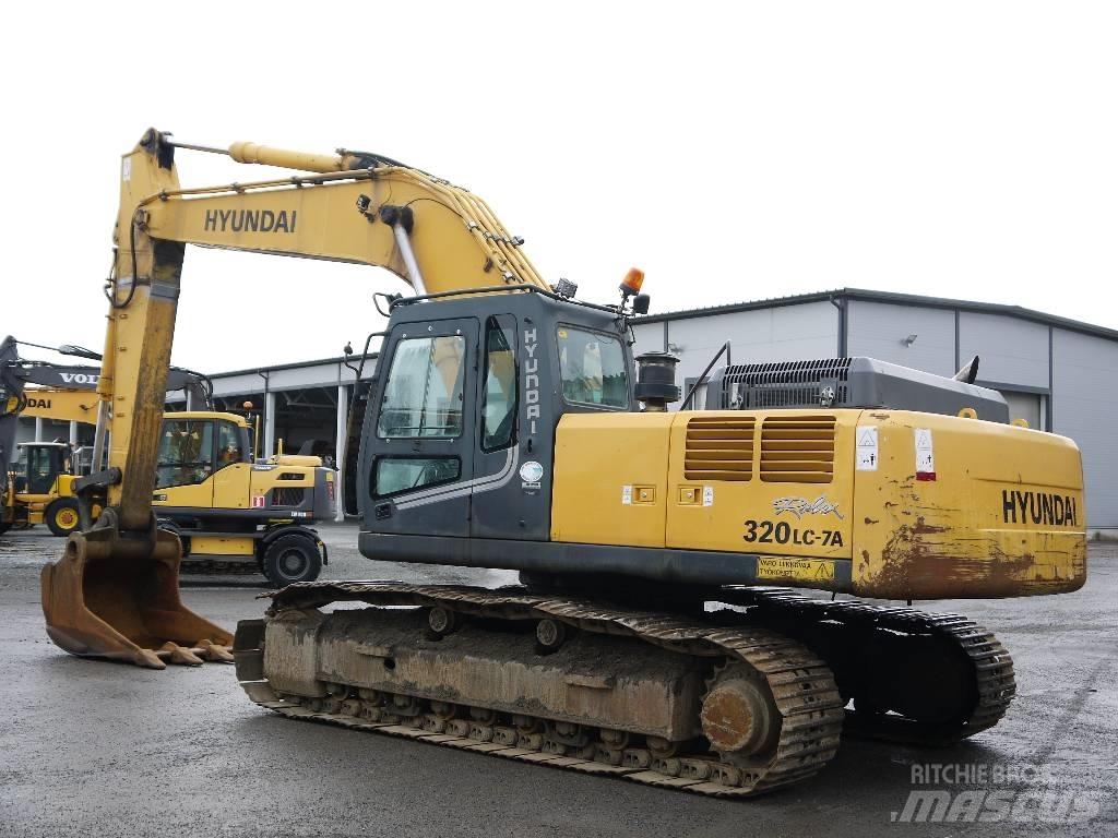 Hyundai R 320 LC-7A 大型油圧ショベル12t以上（パワーショベル・ユンボ）